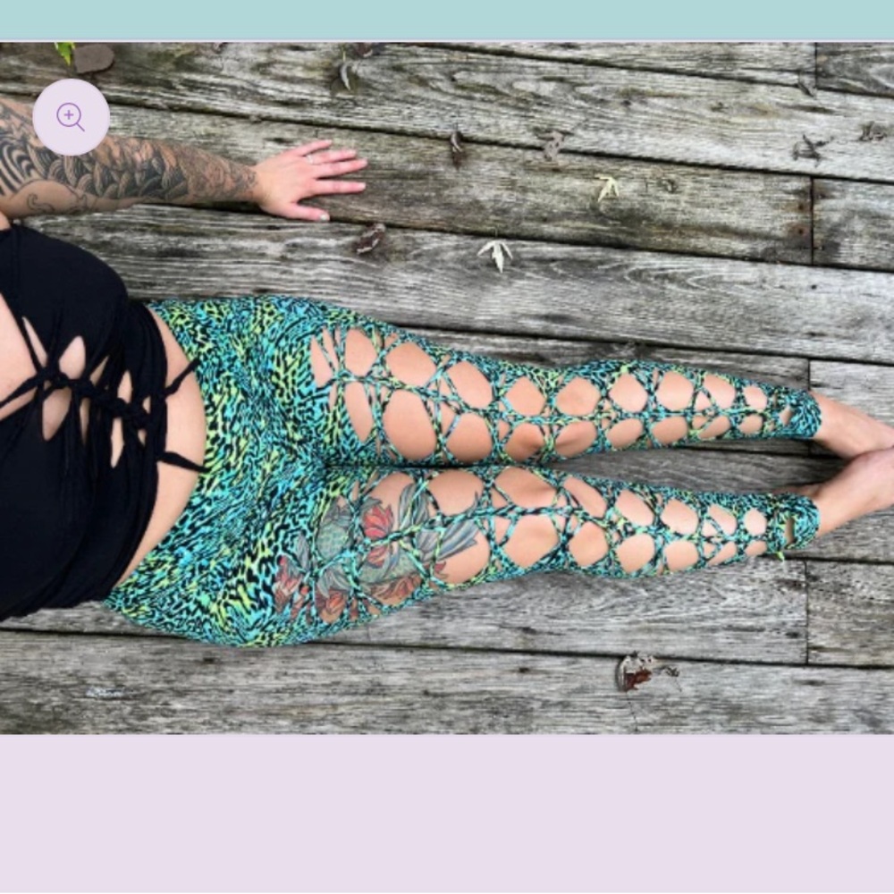 S/M Slit Weave Braided Leggings